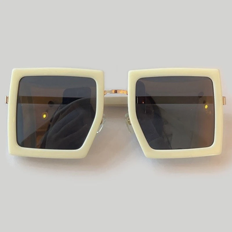 

Luxury Brand Square Sunglasses Women 2020 Fashion Female Mirror Sun Glasses With Box UV400 lentes de sol mujer