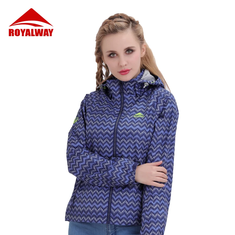 Женская ветровка с капюшоном ROYALWAY водонепроницаемая куртка для активного отдыха