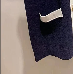 

2021 Spring and Summer New Temperament Lady Style Contrast Trim V-neck Sleeveless Knitted Cardigan Women