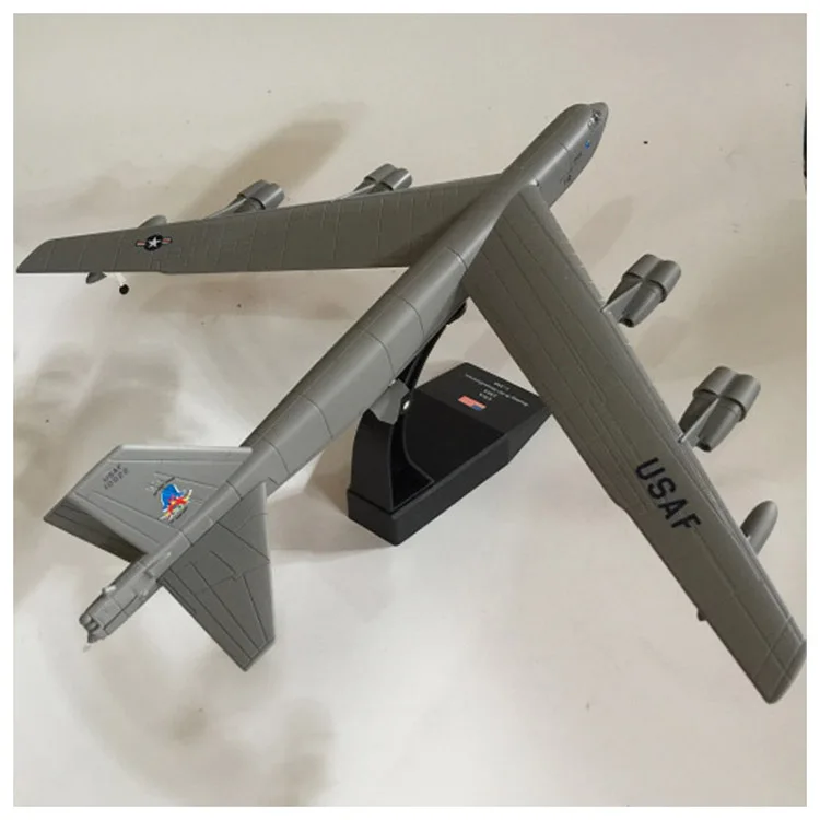 Самолет 1:200 Расширенный сплав модель истребителя США B52 военный бомбардировщик модель самолета коллекция детских игрушек модель самолета - Цвет: Photo Color
