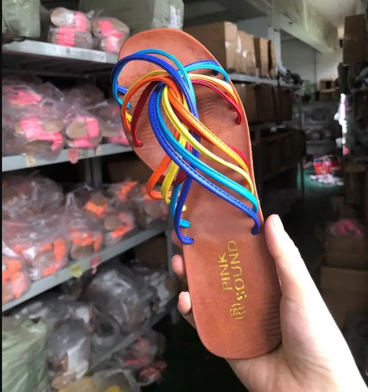 

Women Flat Slides Summer Rainbow Slippers Ladies Fashion Beach Summer Shoes Ladies Comfort Shoes Female Mixed Colors Footwear