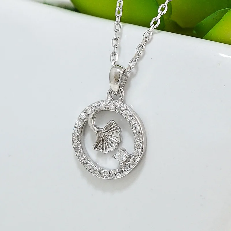 

Женская цепочка на шею из серебра s925 пробы, ожерелье с листьями гинкго, женский простой темпераментный кулон, аксессуар, цепочка до ключиц, ю...