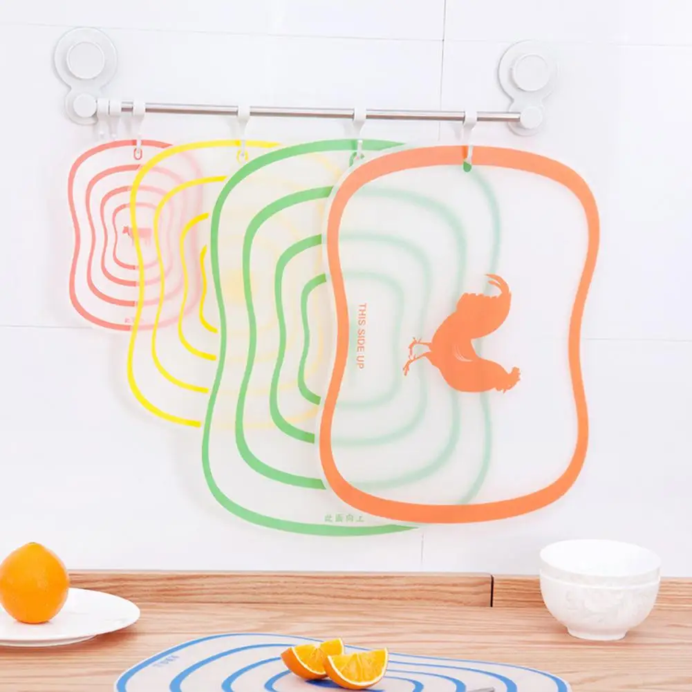 Гибкая прозрачная разделочная доска для фруктов и овощей нескользящий