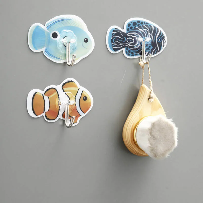 

3pcs / set Sticky Hook Fish Shape Multifunction Self Adhesive No Scratches Durable Kitchen Hanger Home Ornament Wall Mounted