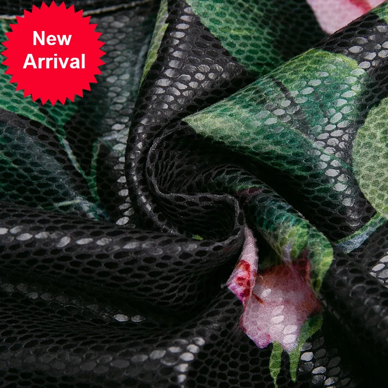 

Fashion Runway Autumn Long PU Trench Coat Women Turn-down Collar Belt Rose Flower Print Vintage Overcoat Outwear