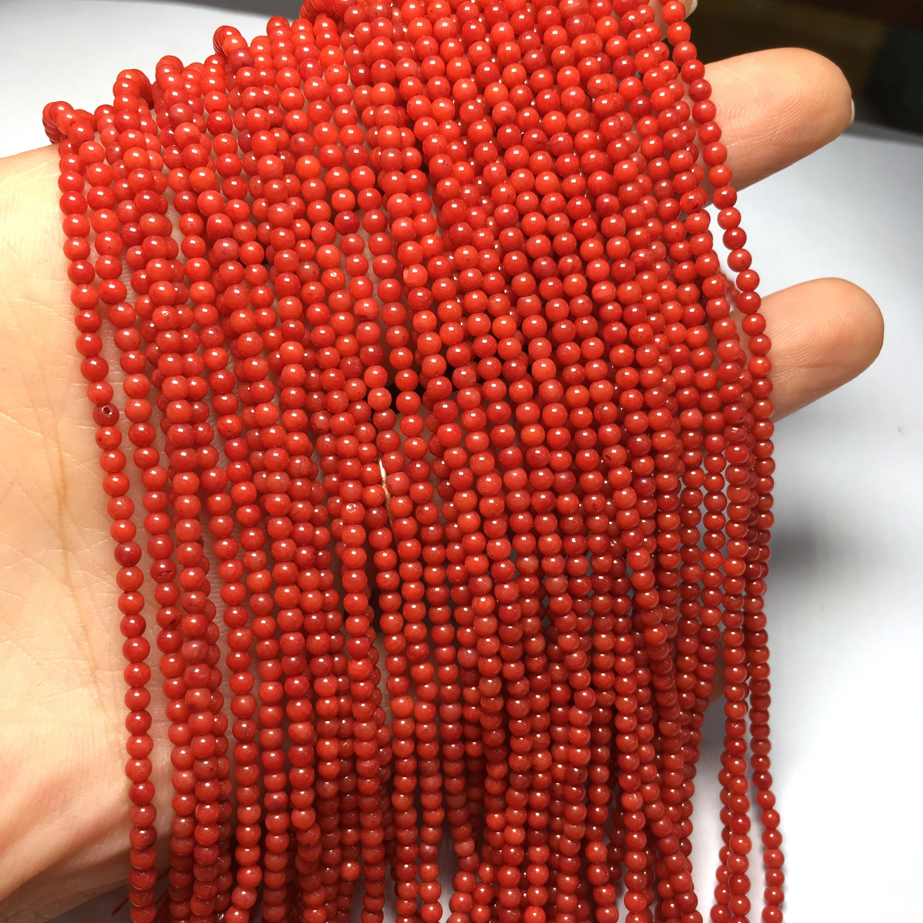 

Natural coral Bead Round Shape Small Hole Bead for Women Jewelry Making DIY Necklace Bracelet Accessories 15inch
