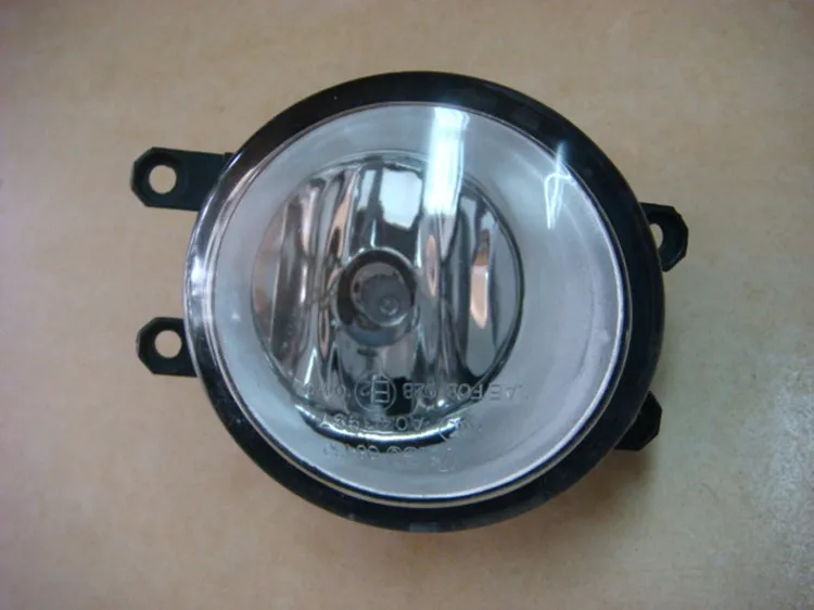 

Qirun Front bumper light Front fog lamp +covers for Toyota CAMRY AHV40 USA 2010-2011