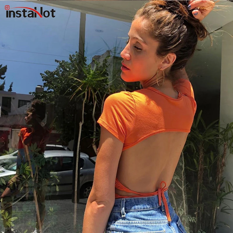 Женская футболка с открытой спиной InstaHot повседневная Однотонная коротким