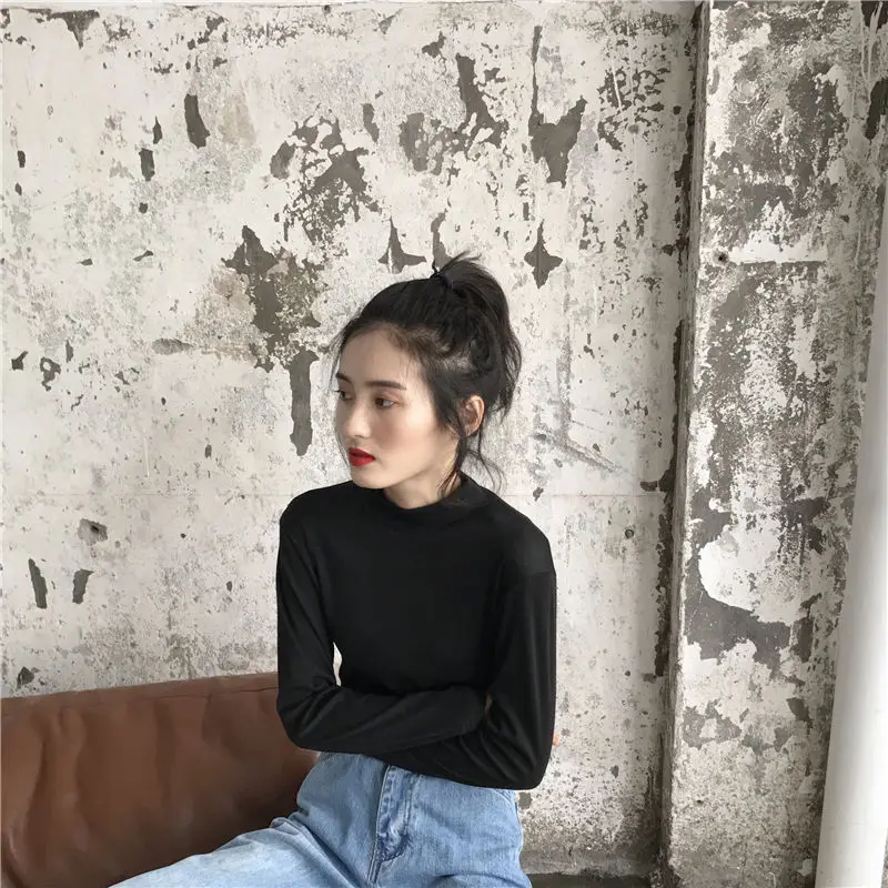 

New long sleeve T-shirt for female students in spring 2020