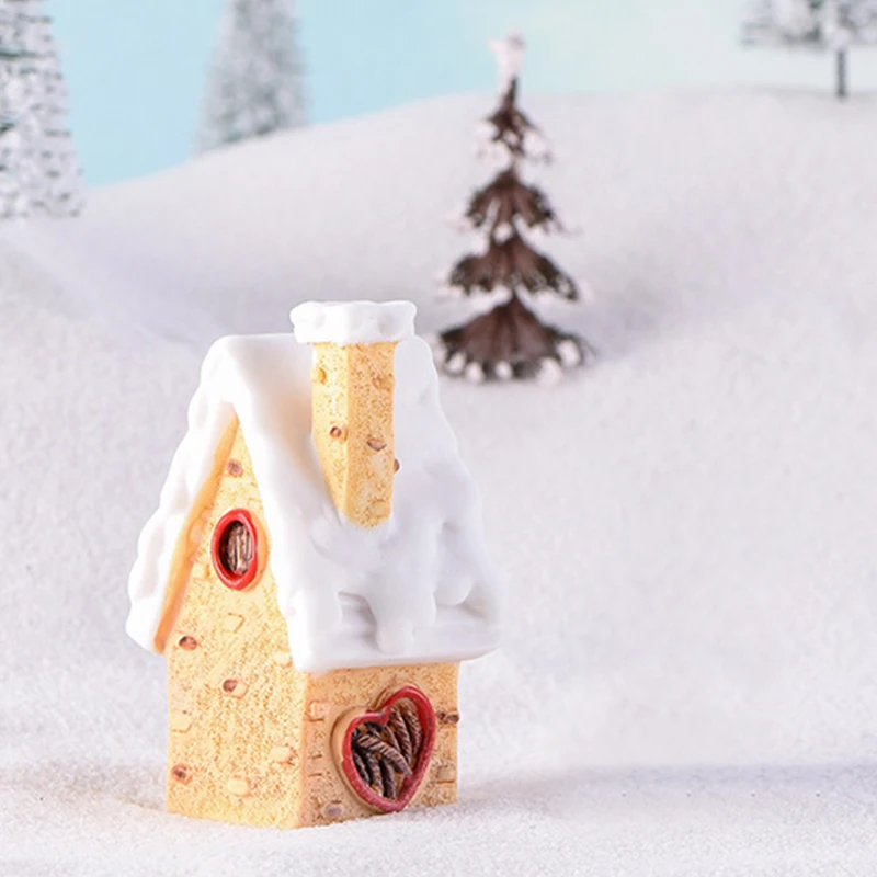 

1PC Micro Happy House New Year Ornaments Christmas Colorful Candy Villa Resin Crafts Gift Party Home Decoration
