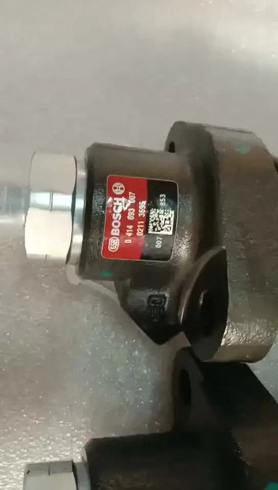 

EC140D/EC180E/EC210B fuel injection unit pump VOE21147446, D6E engine high pressure pump 0414693007