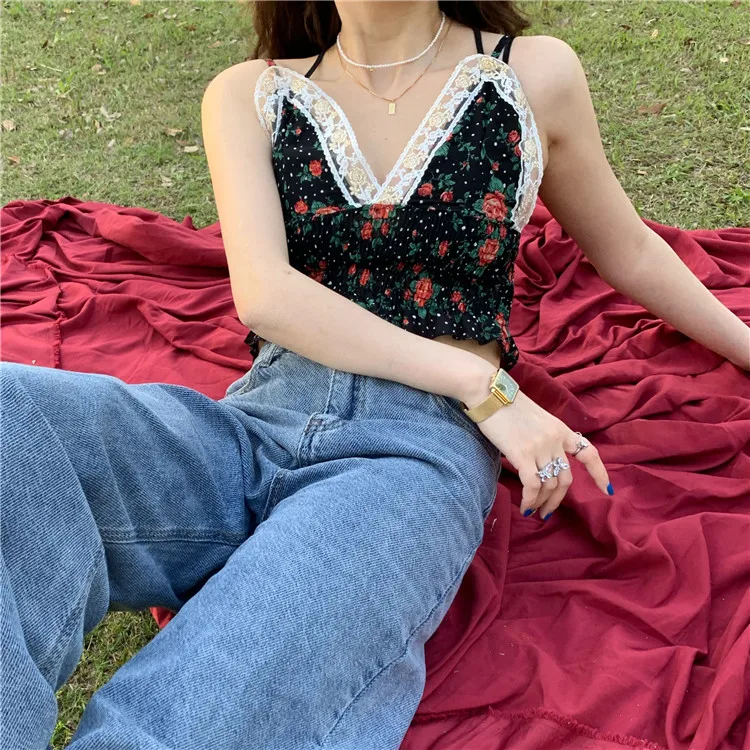 

2020 summer new retro floral camisole women chiffon shirt top tide cropped top Camis Short Corduroy Casual Print