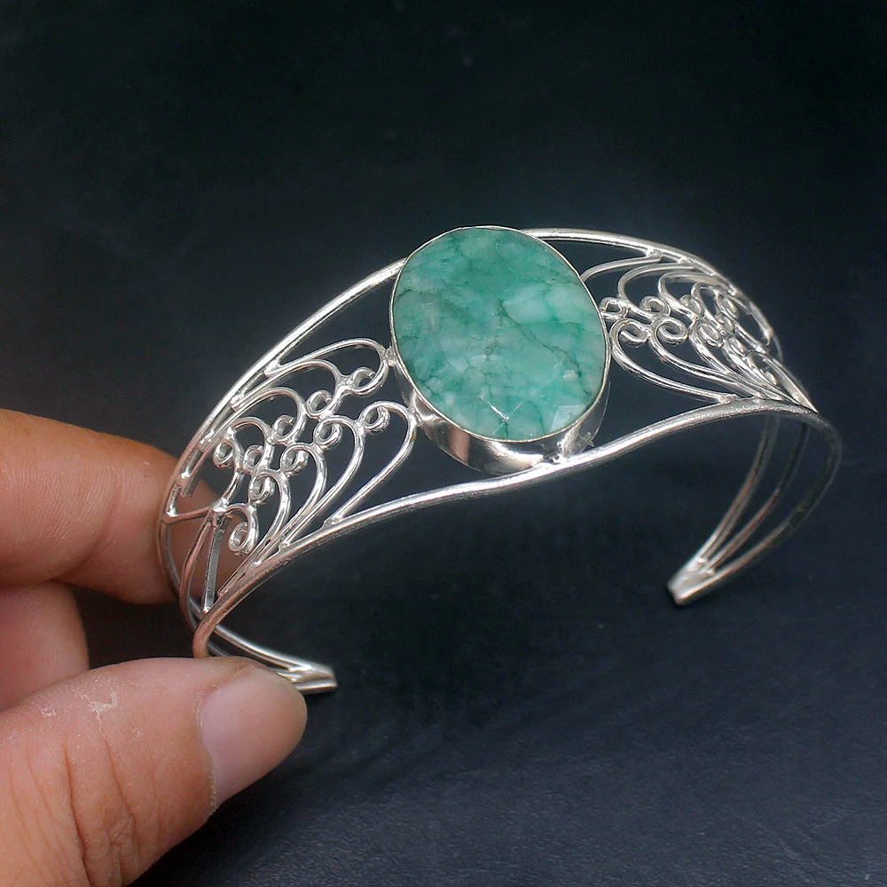 

Hermosa Jewelry Elegant Charm GreenEmerald Silver Color Fashion New Arrival Open Cuff Bangle for Women 20214587