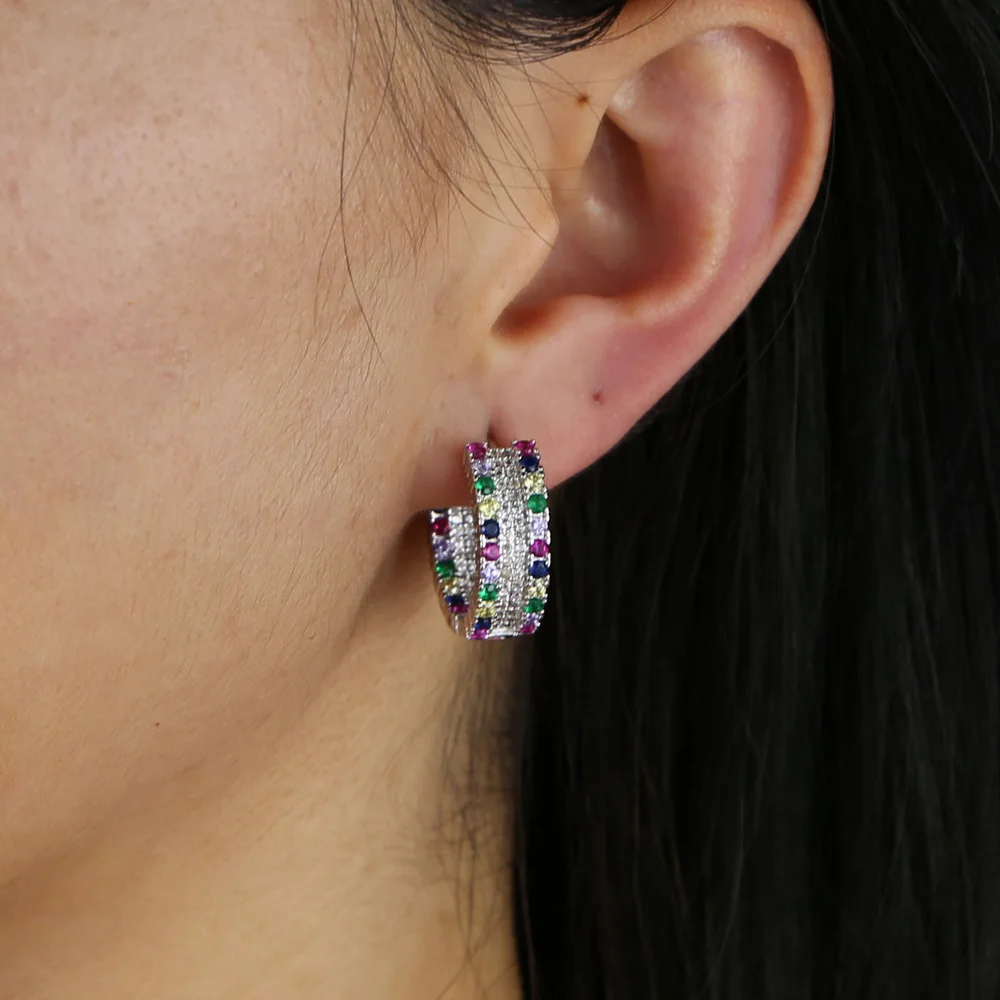 Женские широкие круглые серьги-кольца с кристаллами | Украшения и аксессуары