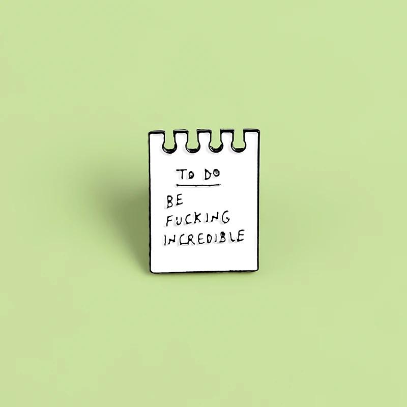 Белая клейкая эмалированная булавка чтобы сделать список бумажных броши значки