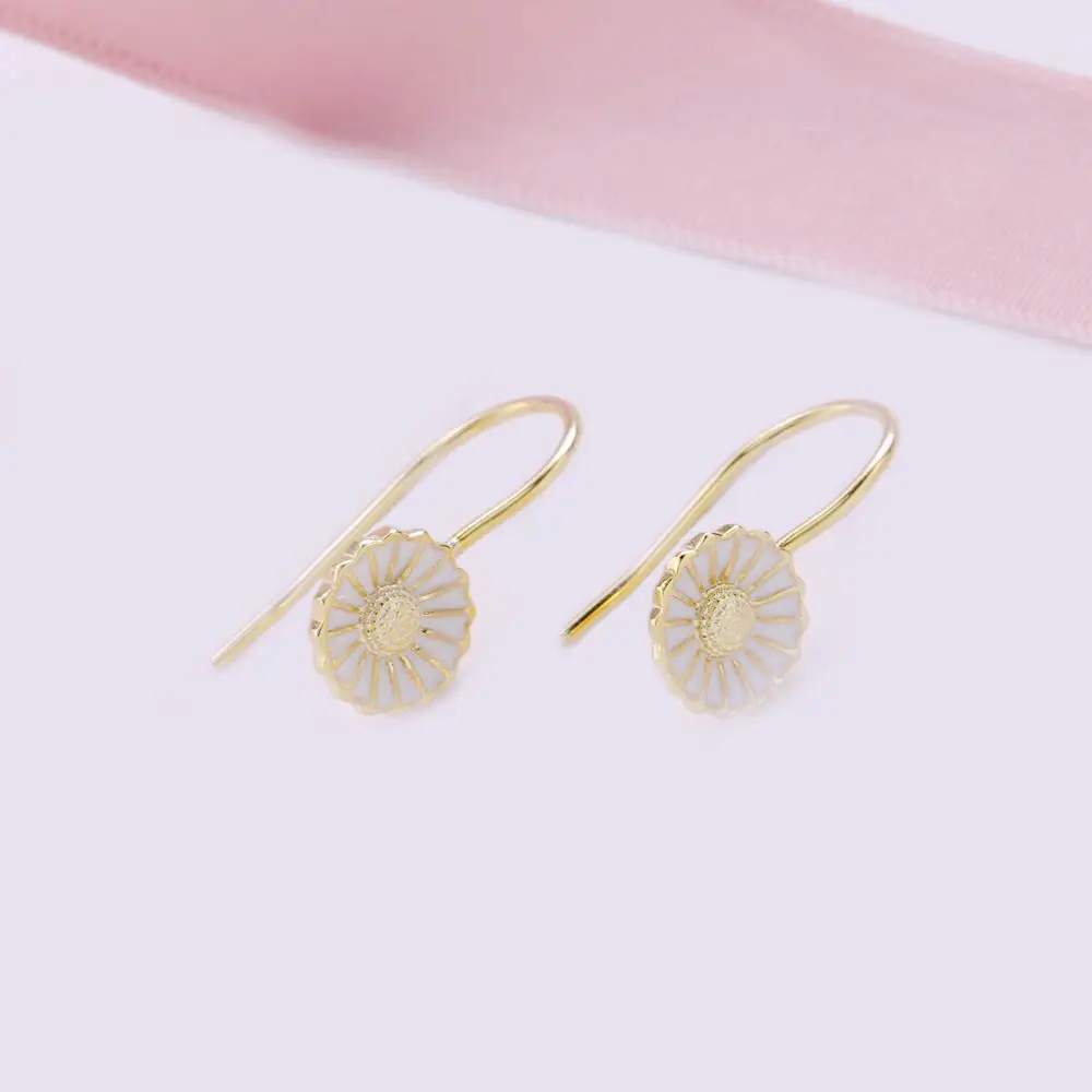 

Moonmory 925 Sterling Silver Vintage Flower Stud Earring For Women Christmas Party European Trendy 18K Gold Plant Aretes Jewelry