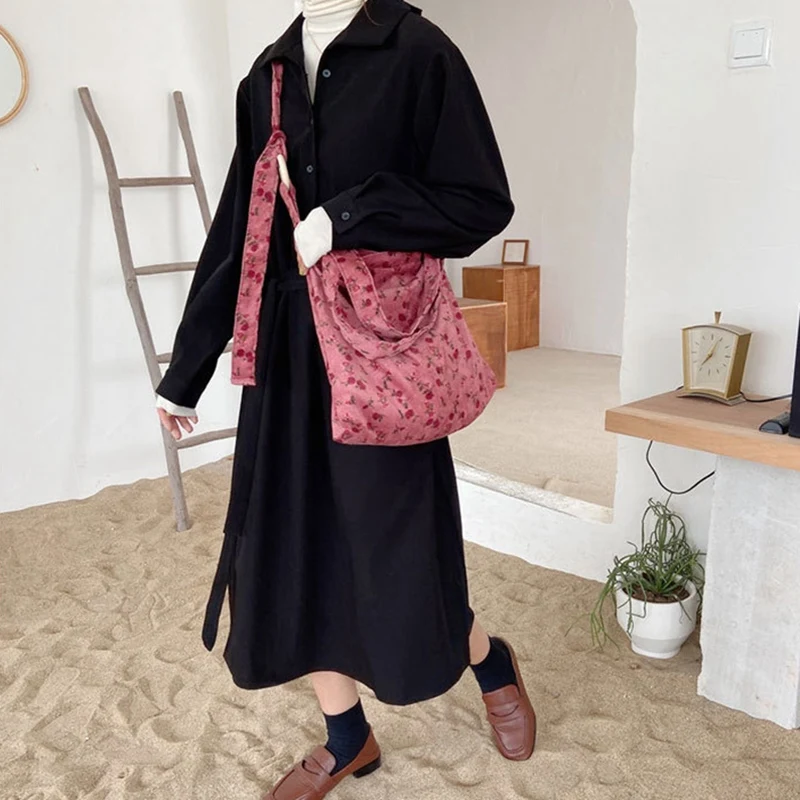 

Fashion Women's Canvas Tote Bag Retro Printing Casual Large Capacity