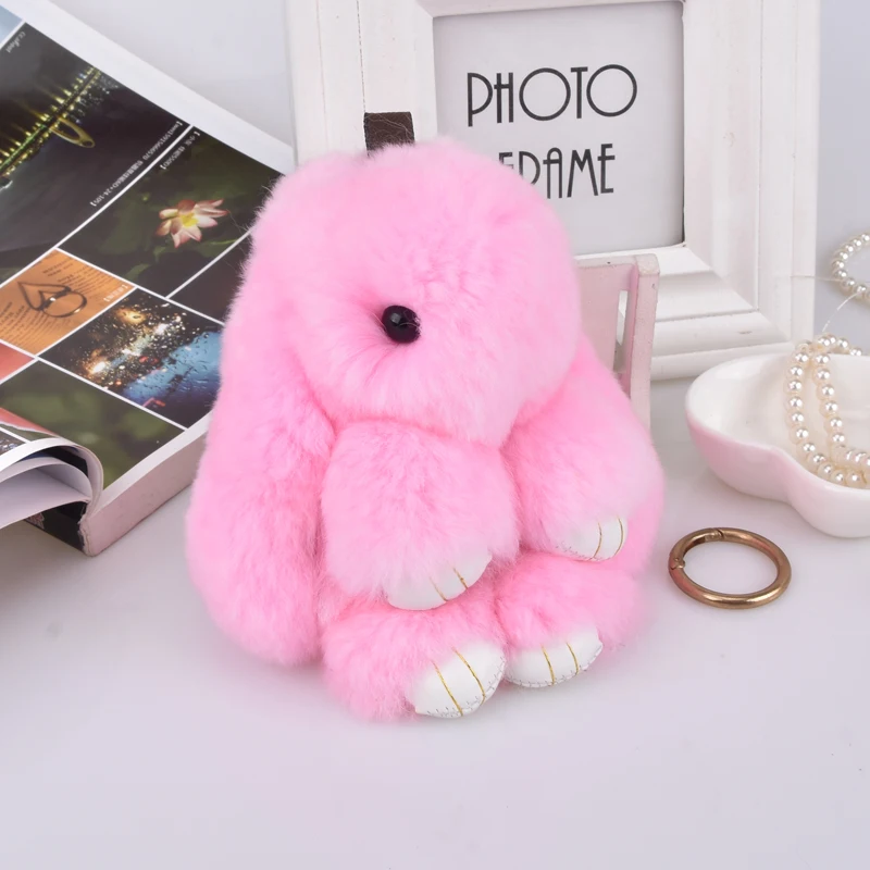 Брелок с помпоном из натурального кроличьего меха 13 см | Украшения и аксессуары