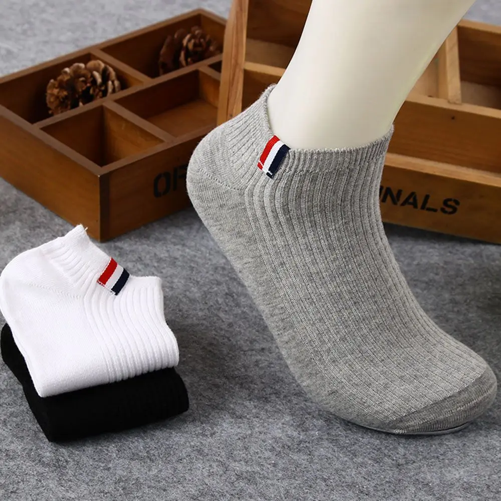 

New Hot Sale High Quality 1 Pair Fashion Men Cotton Socks Casual Breathable Short Crew Ankle Low Cut Casual Socks