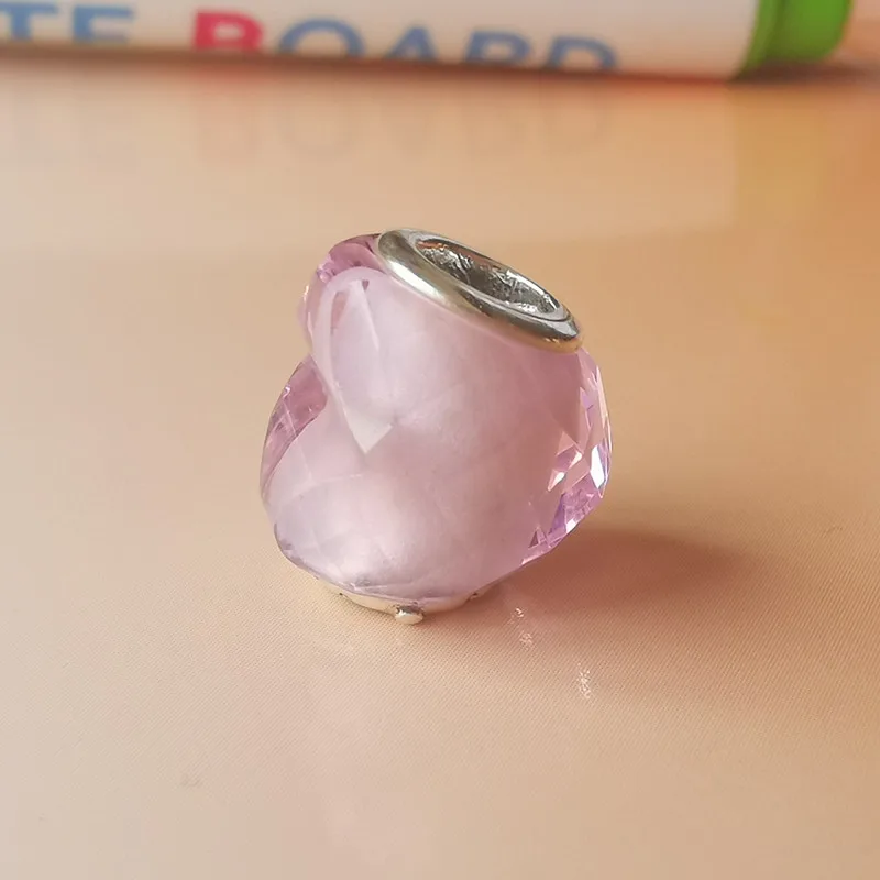 Шарм-подвеска женский из серебра 2020 пробы с розовым сердцем и муранским стеклом