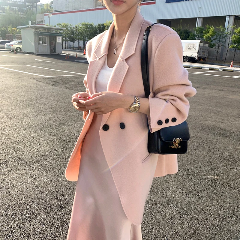 

South Korea East Gate autumn double breasted pink tender and irregular design