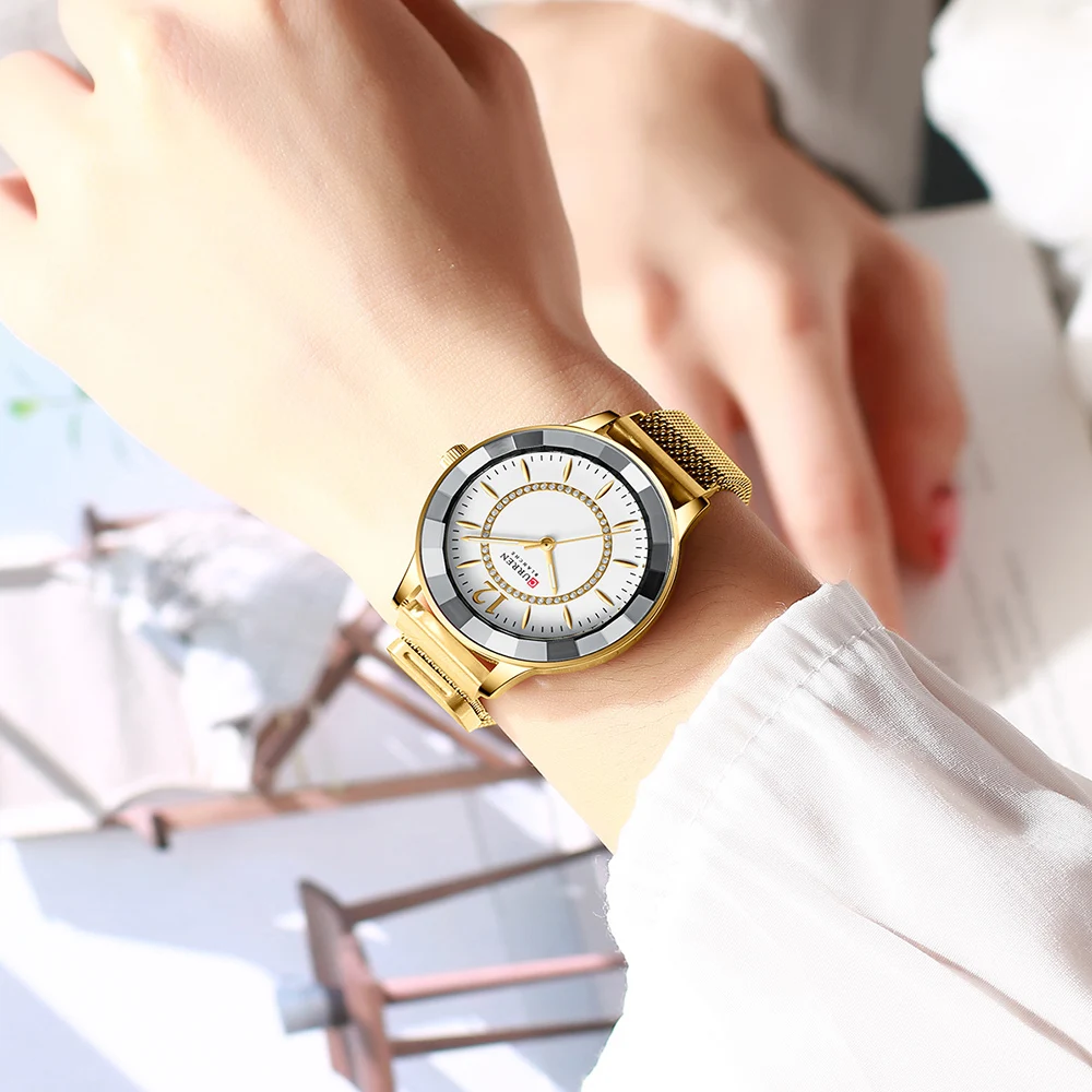 

CURREN New Rhinestone Fashion Quartz Mesh Steel Watch for Women Causal Blue Ladies Watch bayan kol saati Classy Luxury Clock