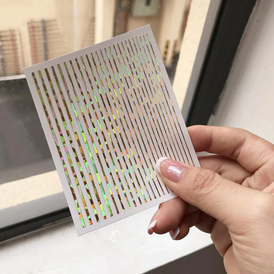 Лента для ногтей Bittb 1 шт. Лазерная золотистая серебристая черная белая