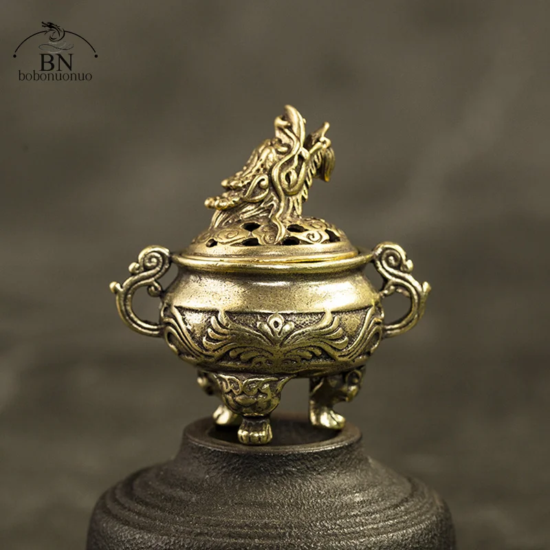 Antique Copper Tripod Incense Burner with Dragon Head Cover Brass Caldron Censer Chinese Pattern Incense Holder Home Desk Decor