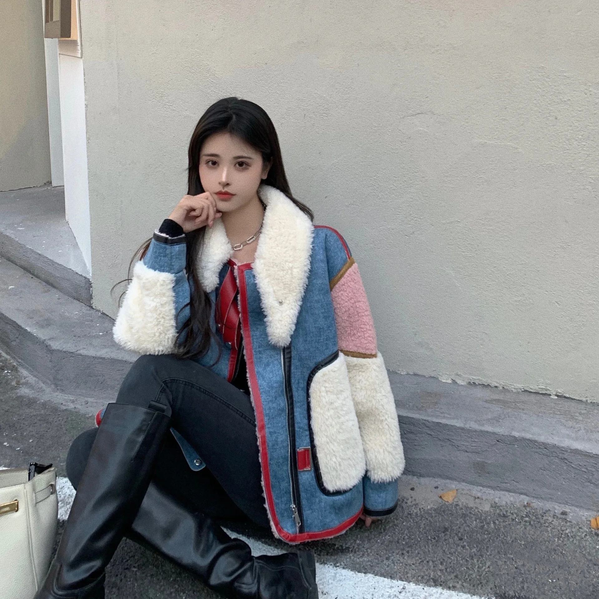 

Hot sale Ladies High Quality women outerwear Long Sleeve Denim Patchwork Coat and Jacket t080