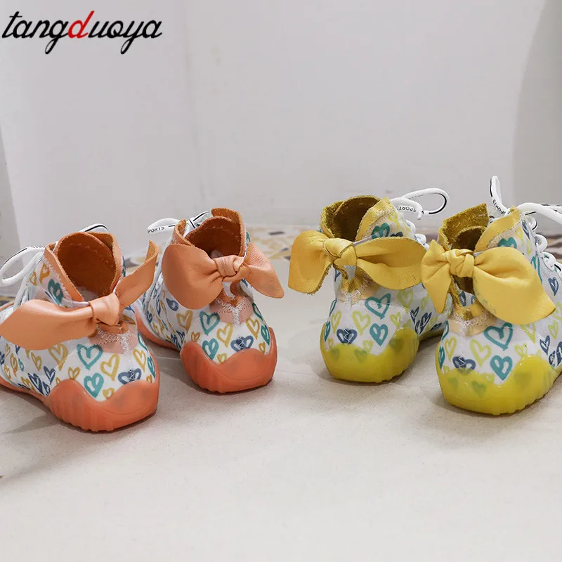 Женские прозрачные кроссовки стильные для пробежек и прогулок спортивные с