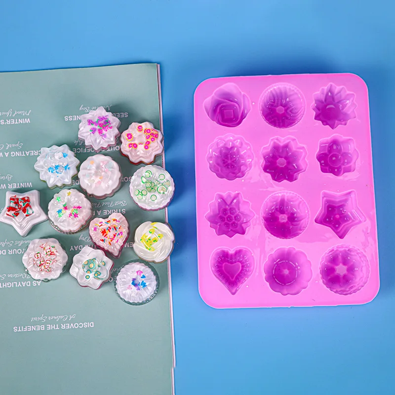 

Mixed Style 3D Flower Star Heart Shaped Silicone Chocolate Pudding Mold Handmade DIY Craft Ice Cube Tray Cake Biscuit