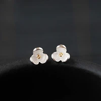 sweet jewelry flower earrings fashion simple earrings high quality golden plaitng and silvery plating earring for girl lady