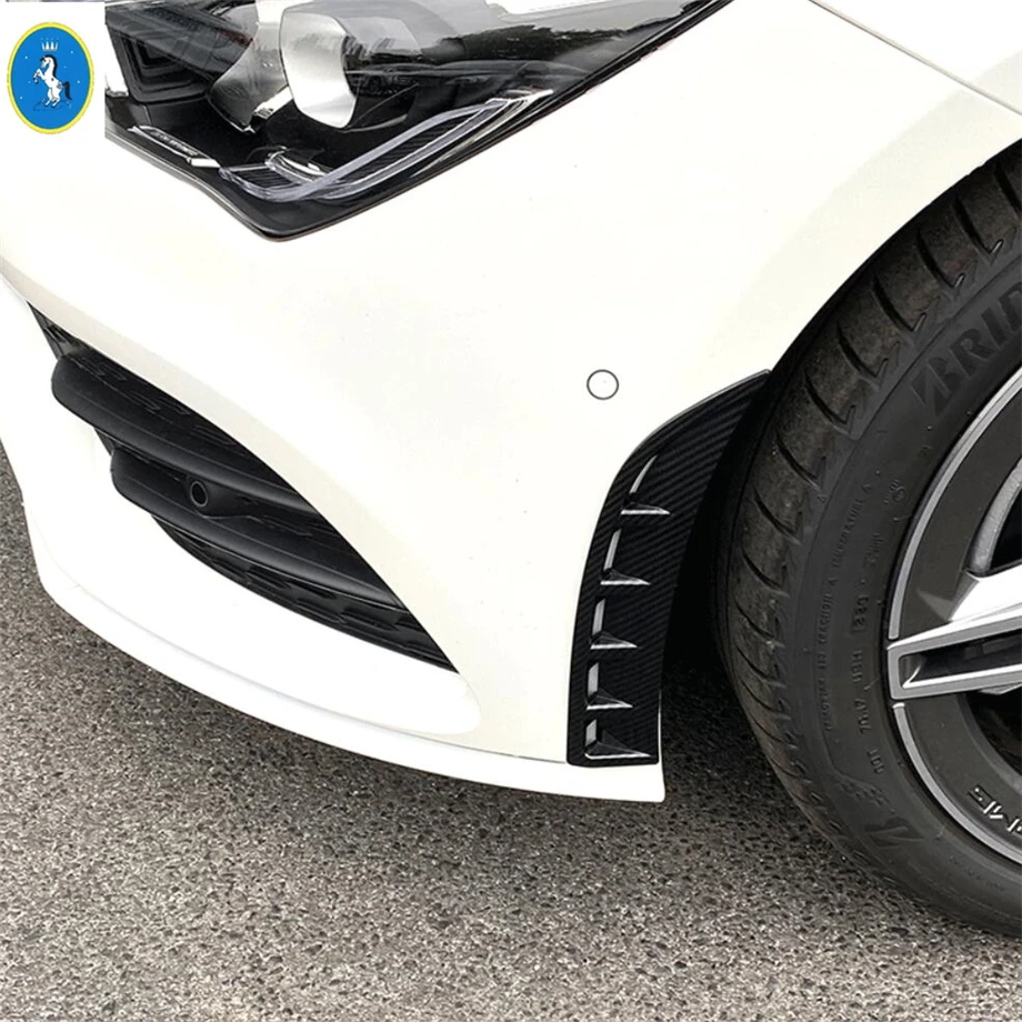 Декоративная защитная лента на вентиляционное отверстие переднего бампера