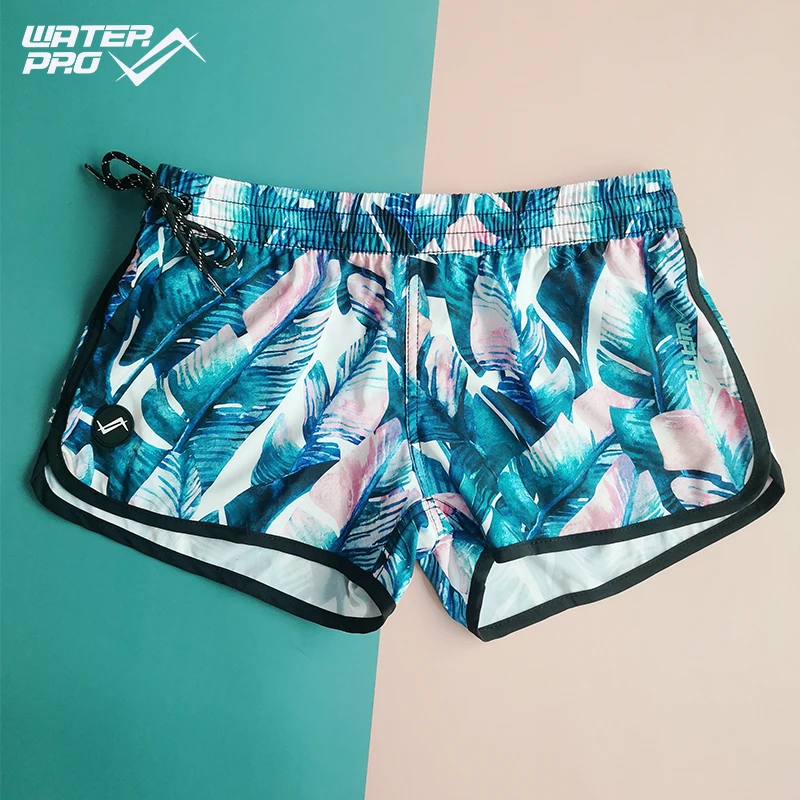 

Женские пляжные шорты WATER PRO