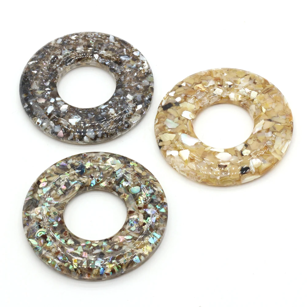 

Natural Fresh Water Shell Crushed Stone Add Resin Donut Shape Pendant Charms for Jewelry Making DIY Necklace Accessories 70x70mm