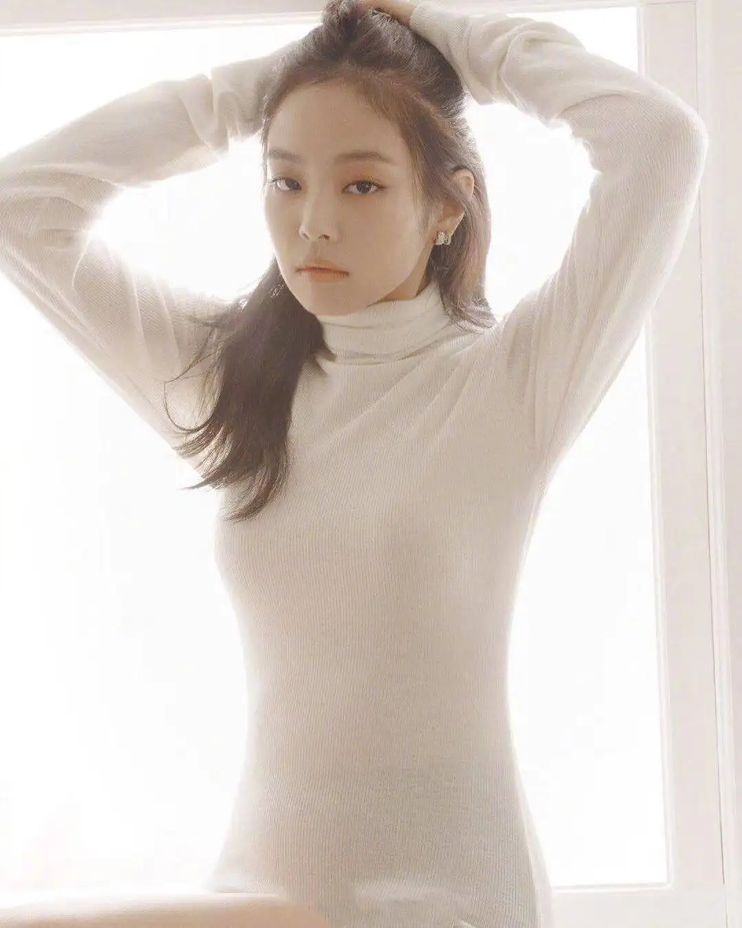 

kpop Korean Celebrity same White Turtleneck Knitted sweater women autumn streetwear fashion Slim Long Sleeve sweaters lady tops