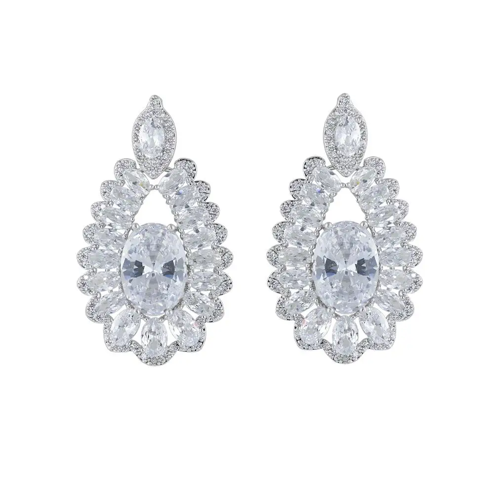 Серьги гвоздики женские свадебные с фианитами серебро 925 пробы 5