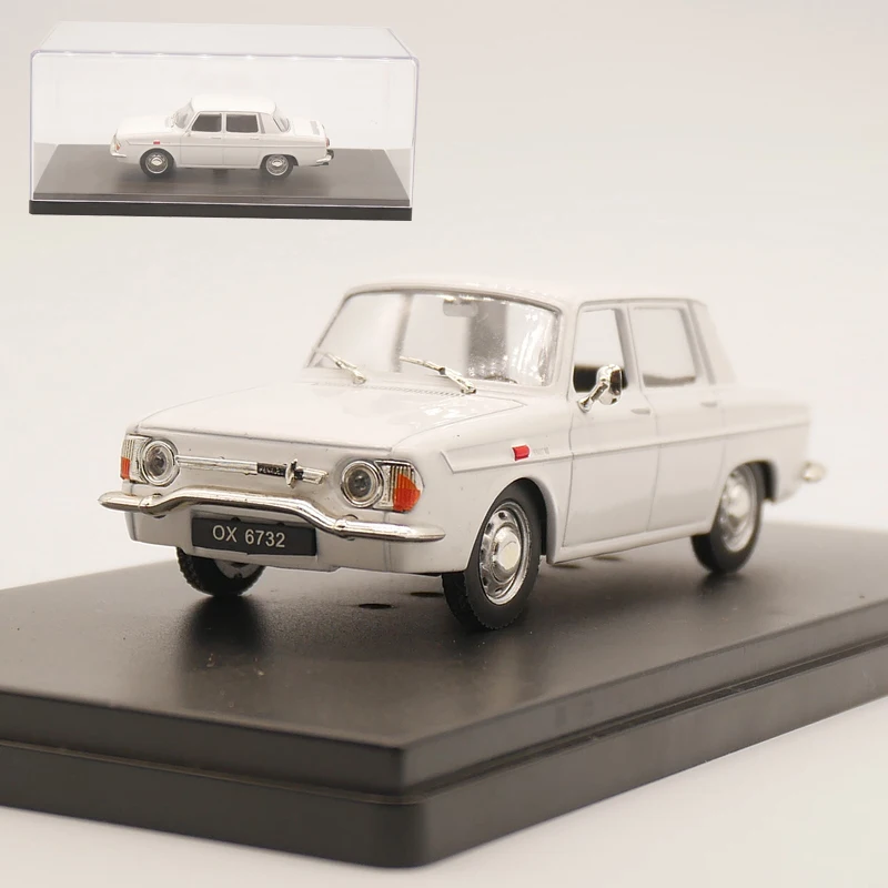 Коллекционная модель автомобиля из сплава IST 1:43 RENAULT 10 | Игрушки и хобби