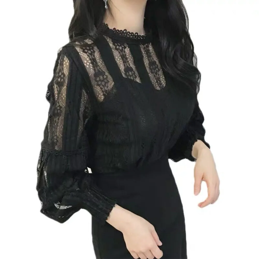 

2021 New Spring Autumn Lace Bottom Shirt French Short Top Design Niche Puff Sleeve Shirt Women's Solid Color Loose Blouse