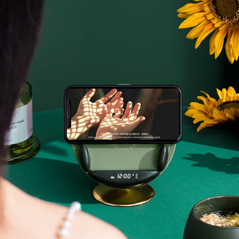 Беспроводная зарядка Bluetooth-колонка часы сабвуфер компьютерный настольный разъем