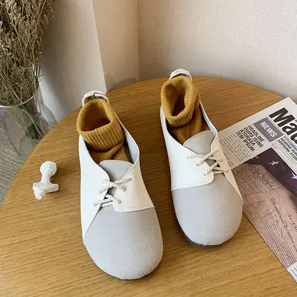 

2020 spring new women's casual flat shoes wild comfortable lace two round head women's single shoes Korean version