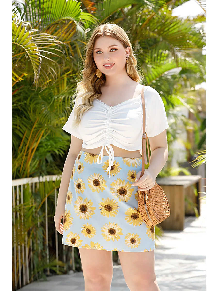 

Holiday Casual Fashion Two Pieces Sets V-Neck Short Sleeves Drawstring Crop Tops + Print Bodycon Mini Skirt Outfits 2021 Summer