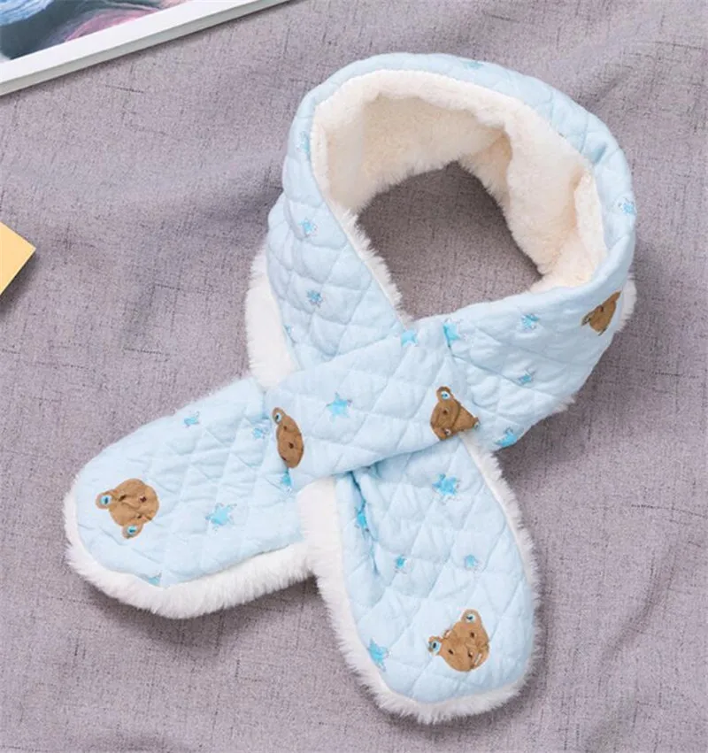 Light Blue Scarf Детский зимний комплект из 3 предметов: шапка и шарф и перчатки, теплая плюшевая шапка для малышей Новинка года, милая Кепка и шарфы с рисунком для мальчиков и девочек - Цвет: Light Blue Scarf