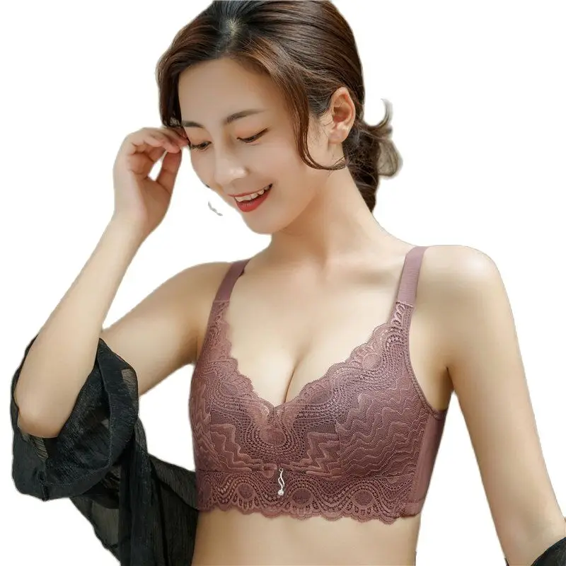 

Женский бюстгальтер с чашками пуш-ап, без косточек