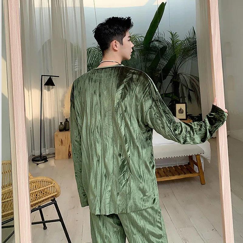 

Men 2 Pieces Sets T-shirt Pants Folds Velvet Long Sleeve T Shirt Male Japan Streetwear Hip Hop Vintage Tees Shirts Pant