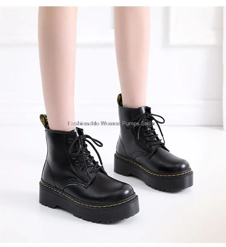

Autumn Women Classic Martin Boots 2021 Platform Chunky Lace Up Ankle Short Boots Black Women's Casual Shoes Winter Boots Female