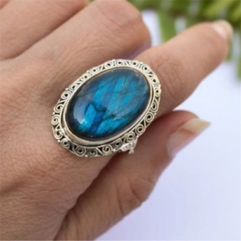 

Vintage Simple Blue Oval Temperament Female Ring Engraved Lace Edge Metal Around For Women Personality Banquet Party Jewelryy