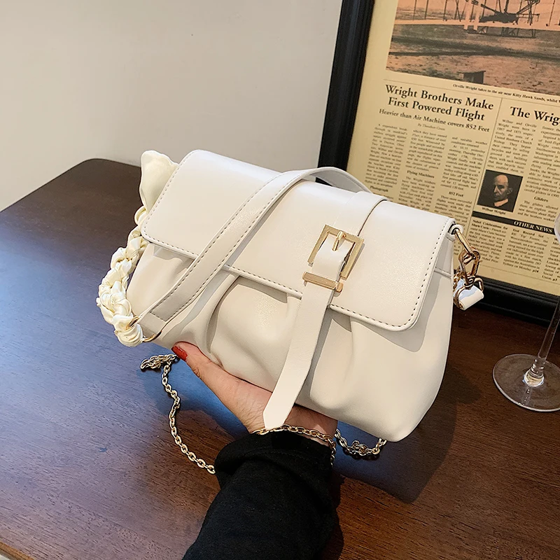

Solid Color Leather Bowknot Crossbody Shoulder Bags for Women 2021 Designer Fashion Chain Small Square Bag Ladies Handbags