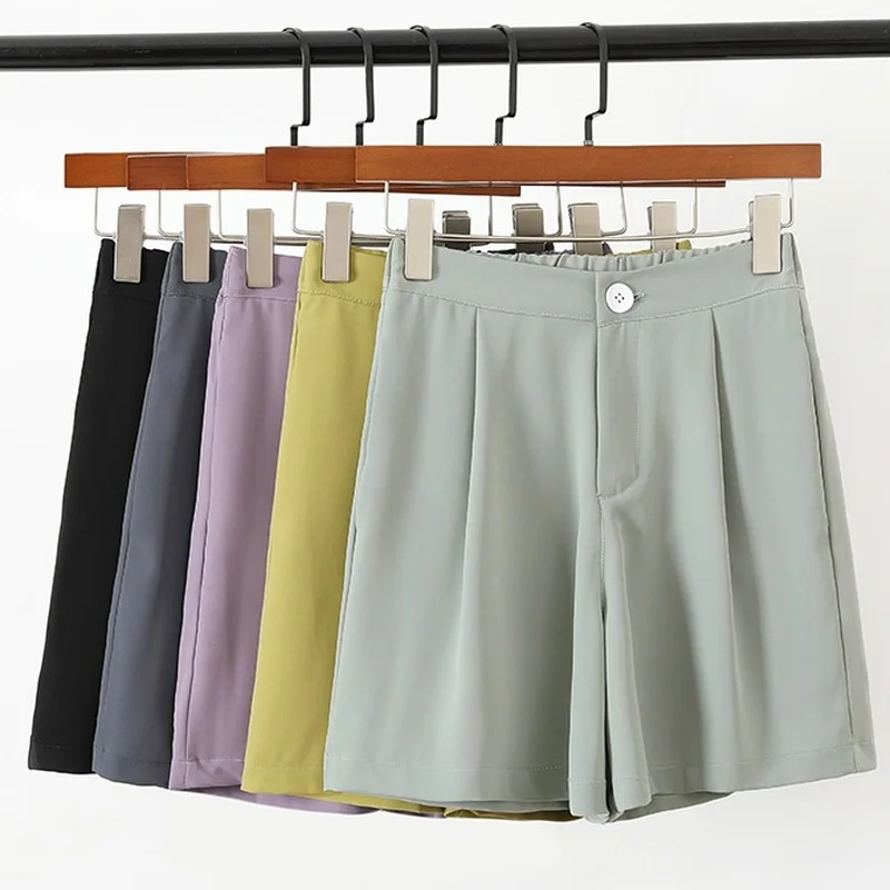 

Women Shorts Spring Summer Casual High Waist A-line Shorts 2020 Loose Wide Leg Chiffon Shorts Chic Lady Black White Suit Shorts