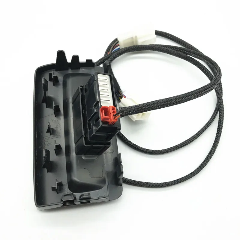 Автомобильное зарядное устройство с двойным USB-адаптером для задней панели